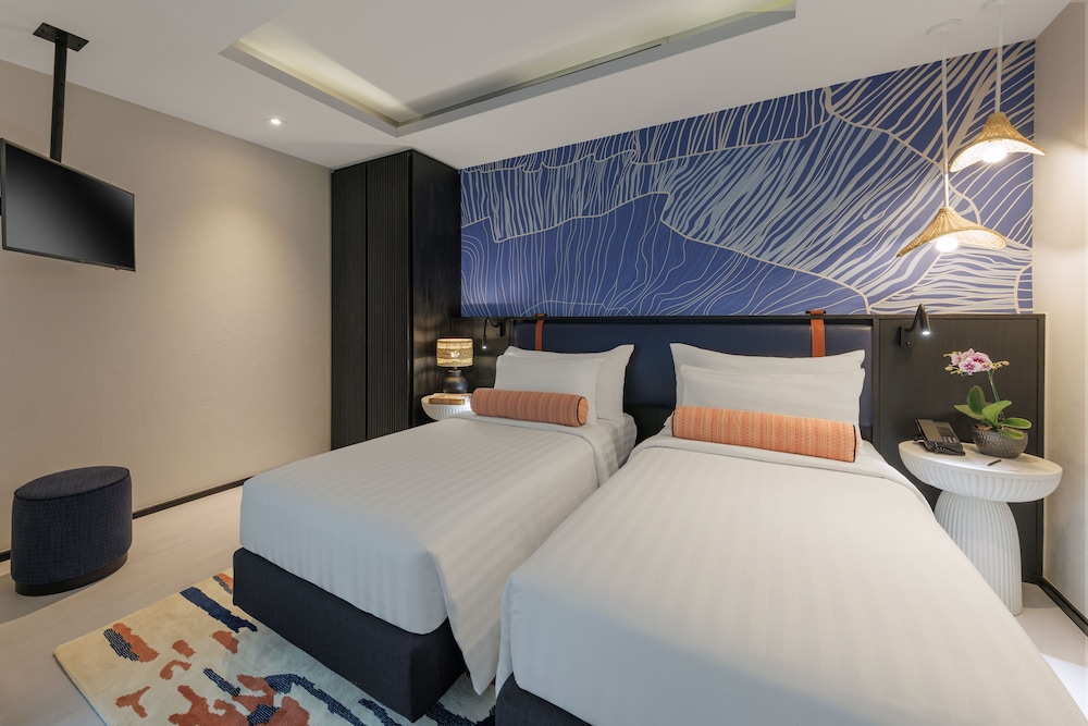 2 BEDROOMS, POOL, VILLA, OCEAN VIEW