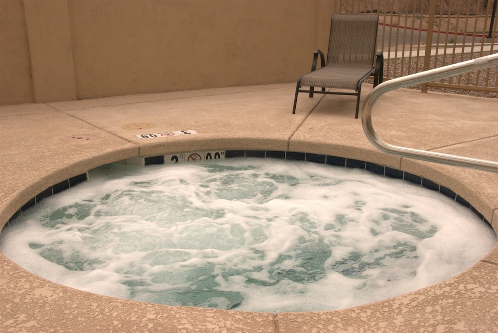 Holiday Inn And Suites Globe 29/55