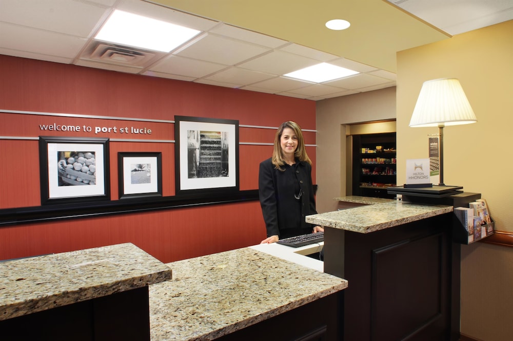 Hampton Inn And Suites Port St. Lucie West 40/53