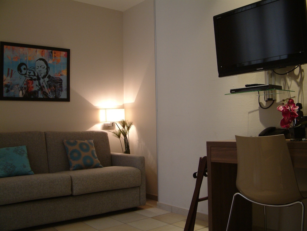 Residence La Villa d Elsa 52/76