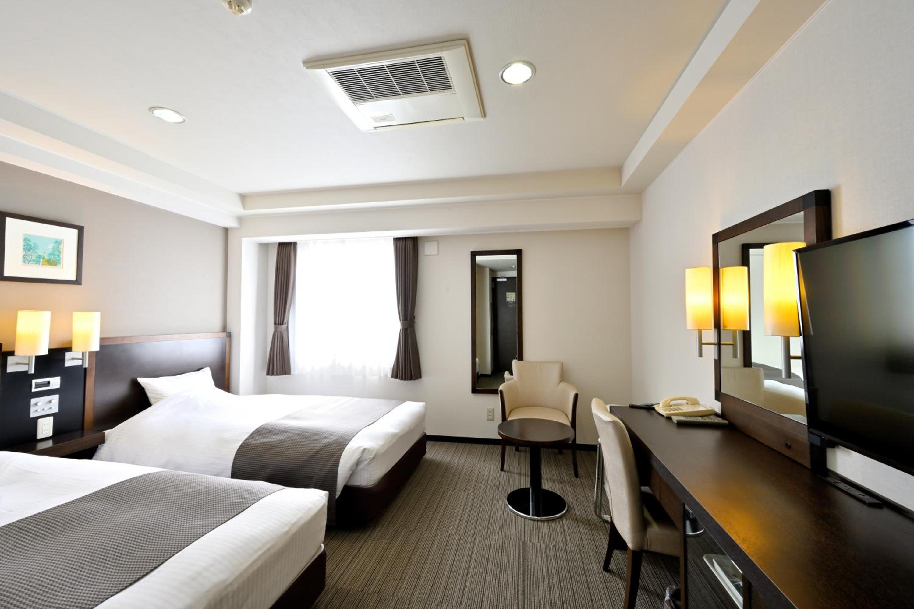 Saijo Urban Hotel 24/58