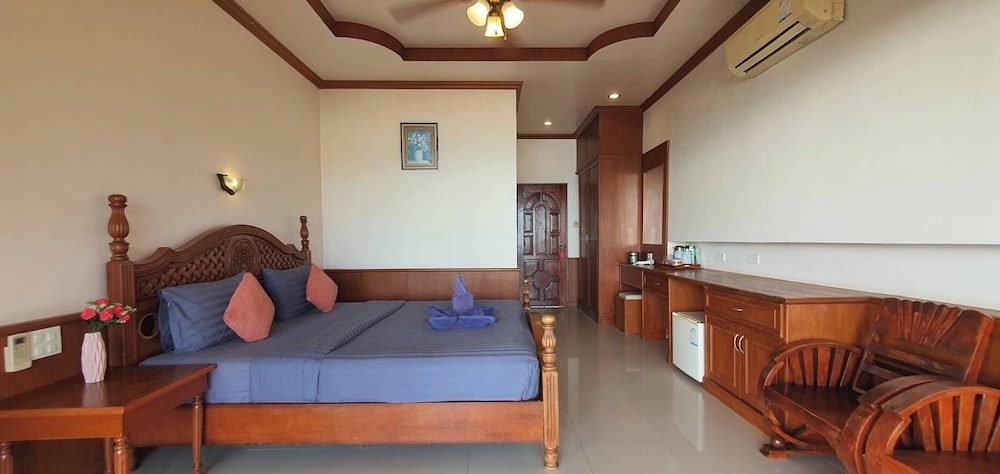 Haad Yao Bayview Resort And Spa 38/66