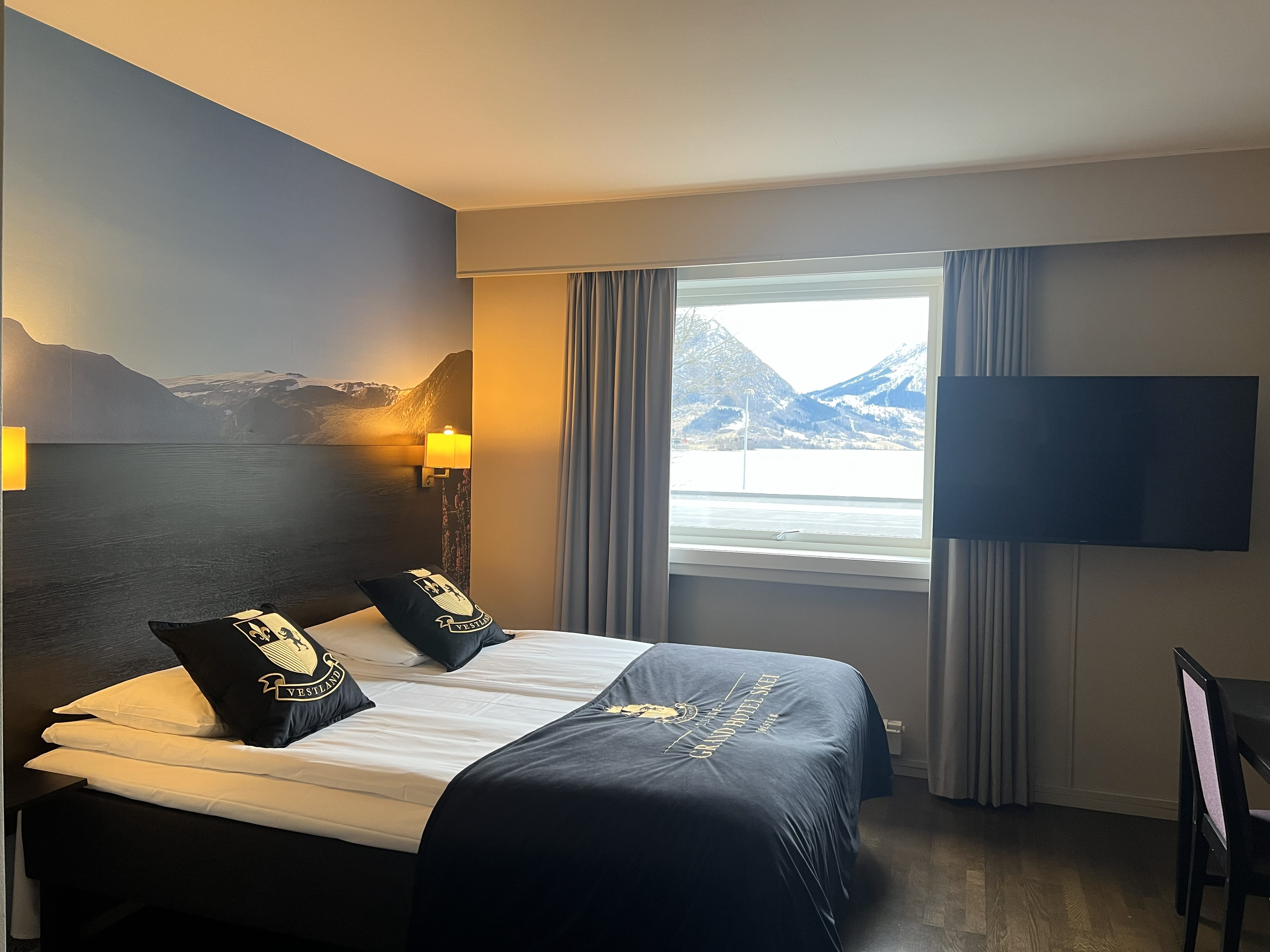 Room at Grand Hotel Skei, SKEI I JOELSTER
