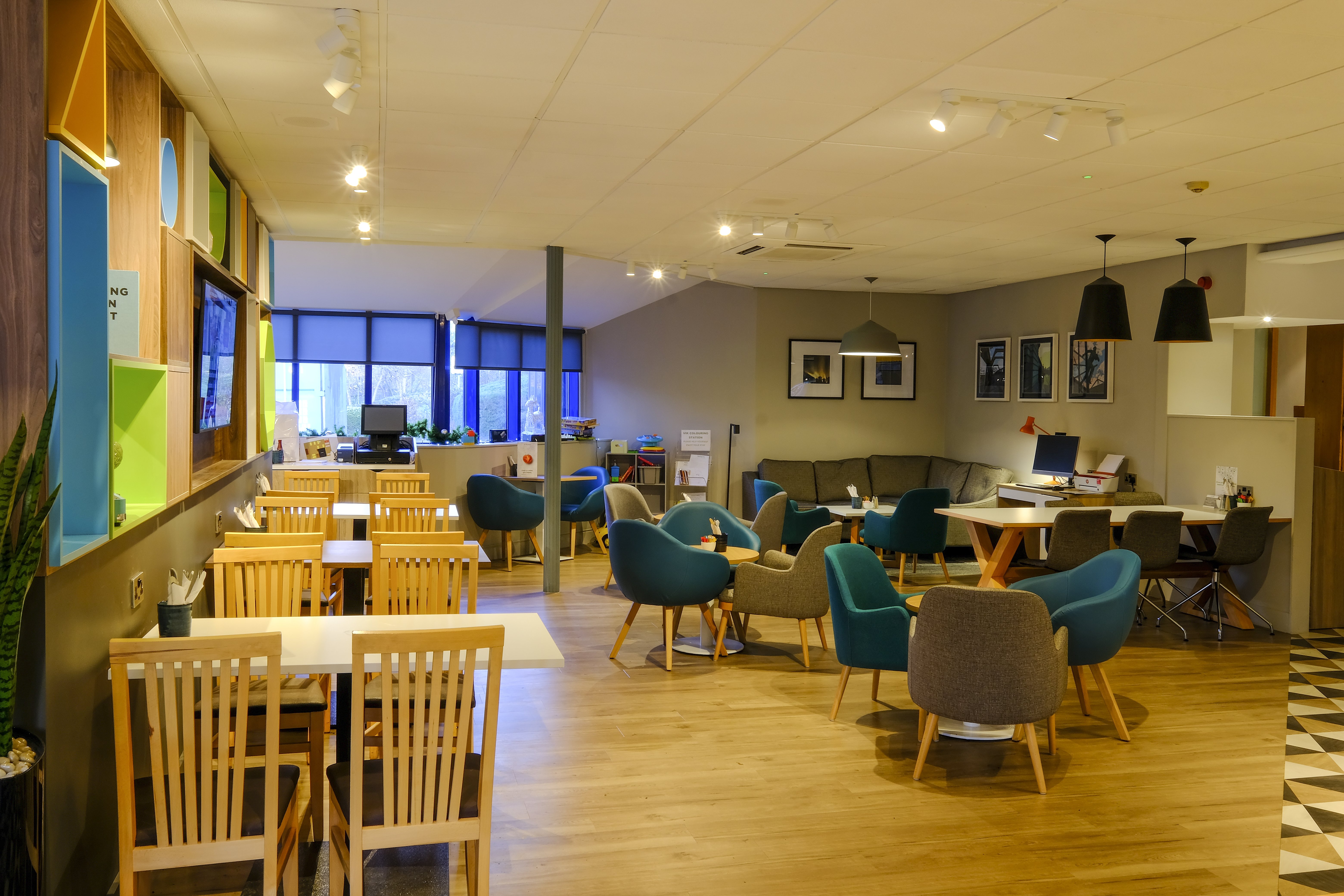 HOLIDAY INN WARRINGTON 20/32