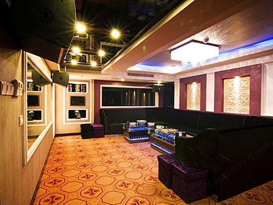 Diamond Hotel 19/23