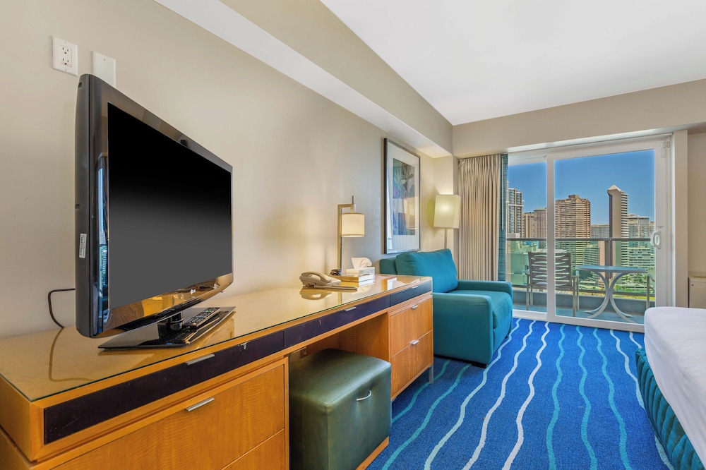 Castle at Ala Moana Hotel 43/59