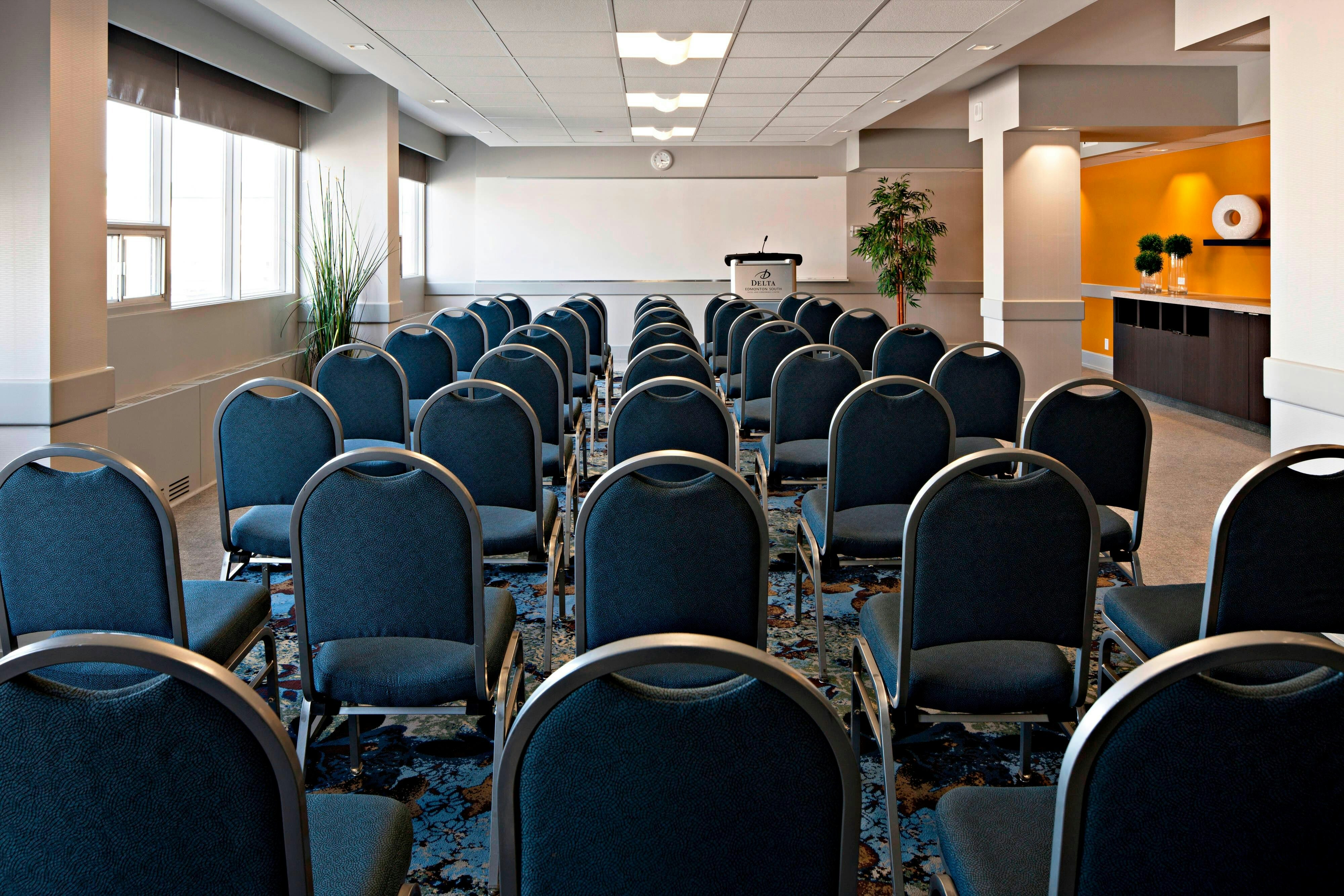 Delta Hotels by Marriott Edmonton South Conference Centre 16/22