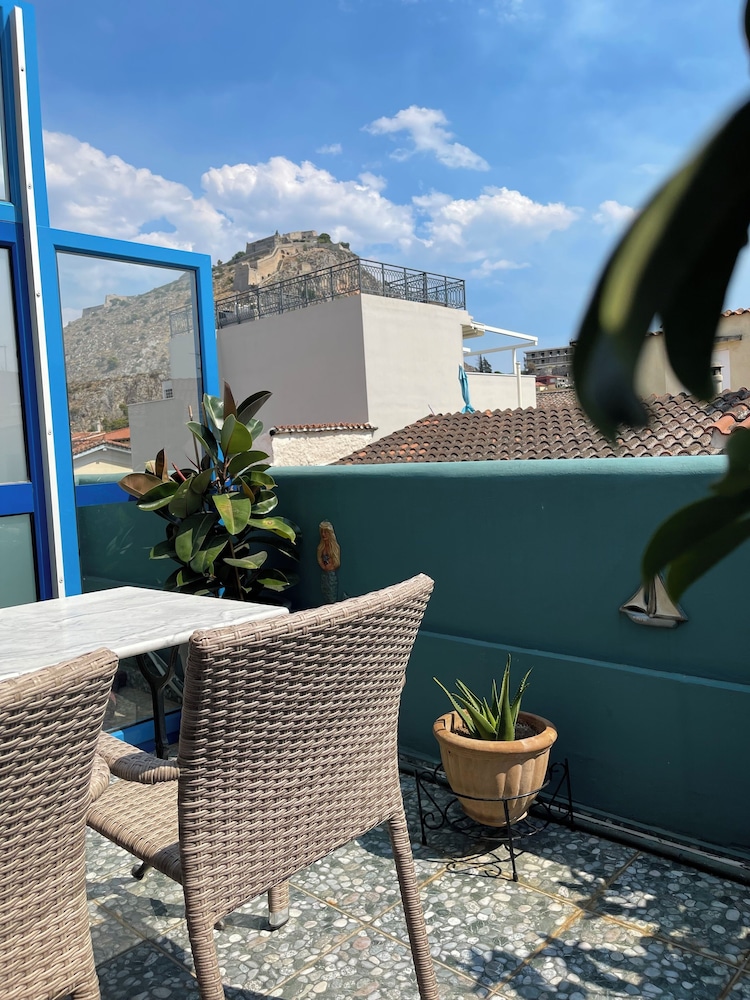 Kyveli Suites 43/50