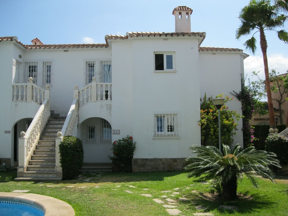 APARTMENT OLIVA NOVA GOLF 1/28