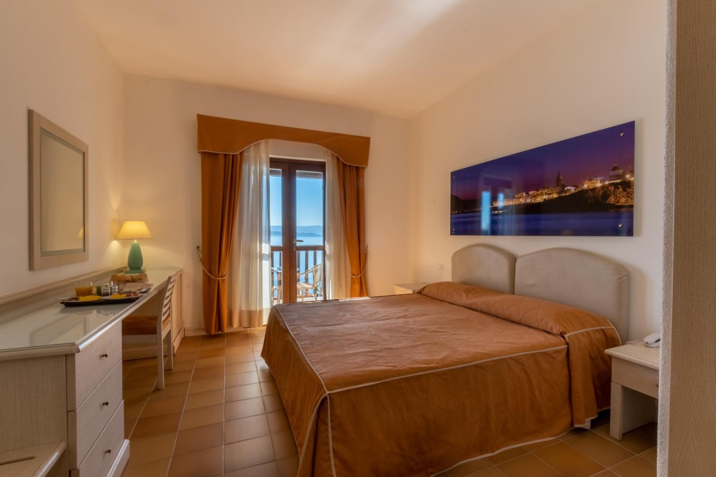 Room, Triple, Sea View, Balcony