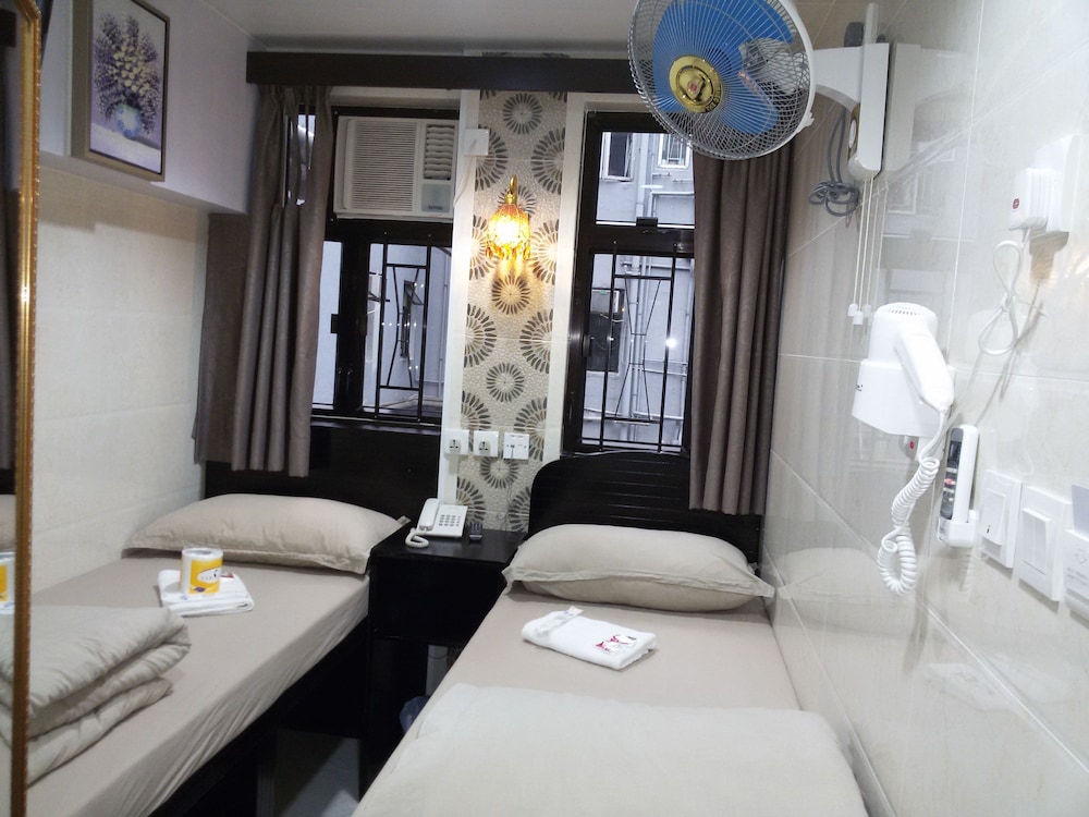 Aashiana Hotel 21/33
