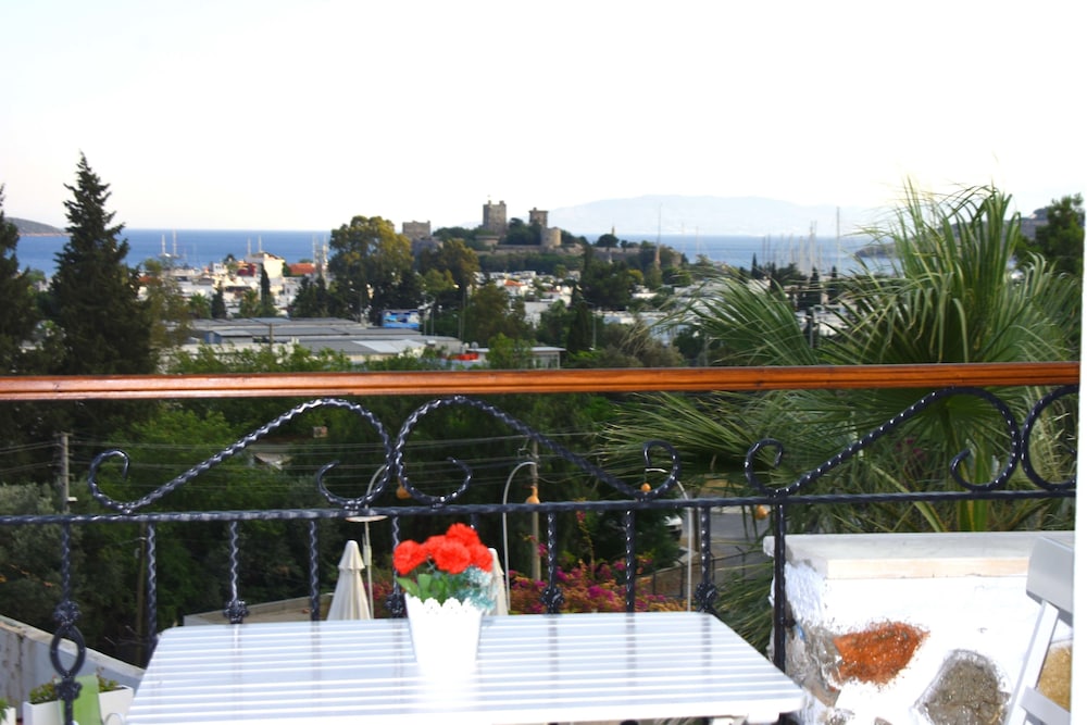 Dasis Hotel & Suites 23/40