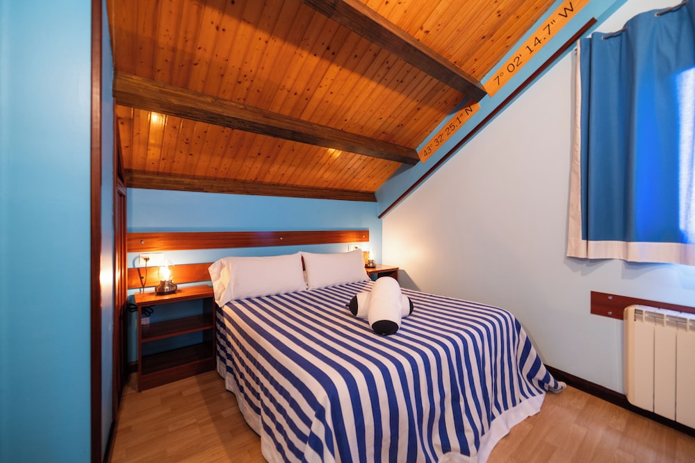Hotel A. G. Porcillan 16/46