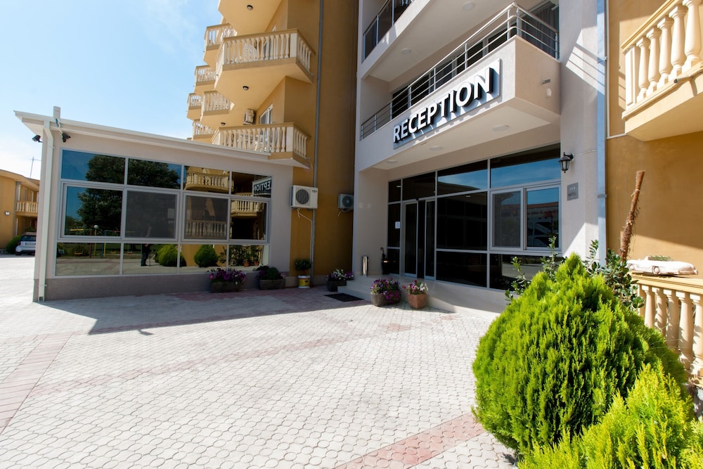 Hotel Zan 32/32