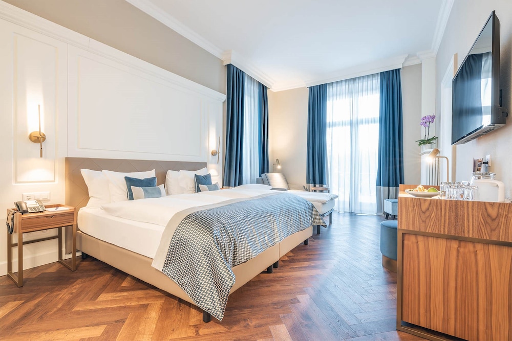 Hotel Reine Victoria 32/87
