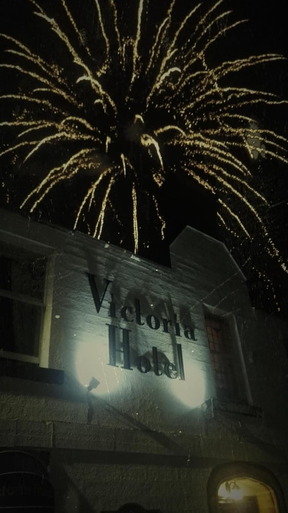 Victoria Hotel 1/47