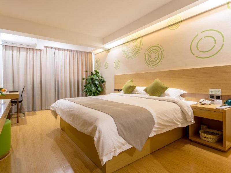 GreenTree Inn Yancheng Tinghu Area Wanda Square Branch 11/29