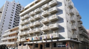 Baia Beach Hotel (ex. Baia de MonteGordo) 1/23