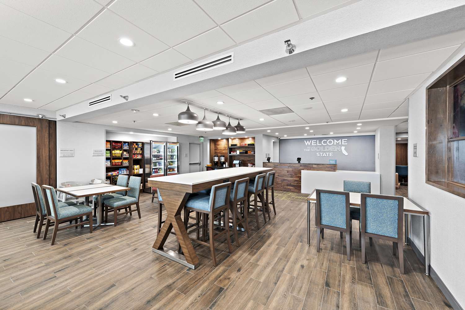 restaurant cafeteria
