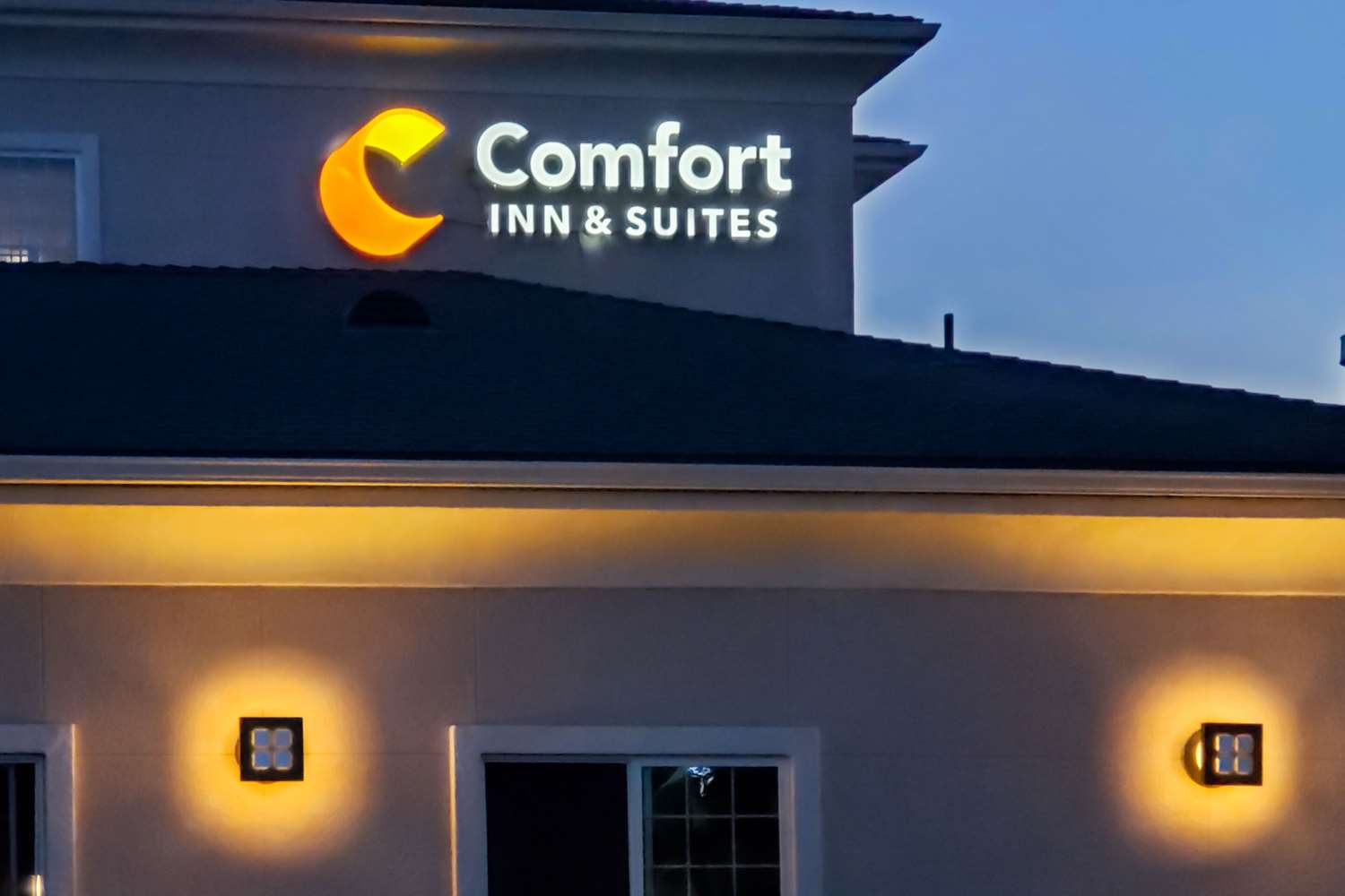 Comfort Inn & Suites Galt Lodi North 1/39