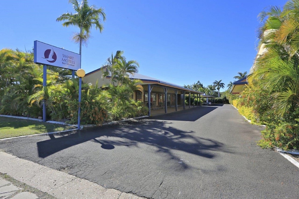 Smart Motel Bert Hinkler 50/56
