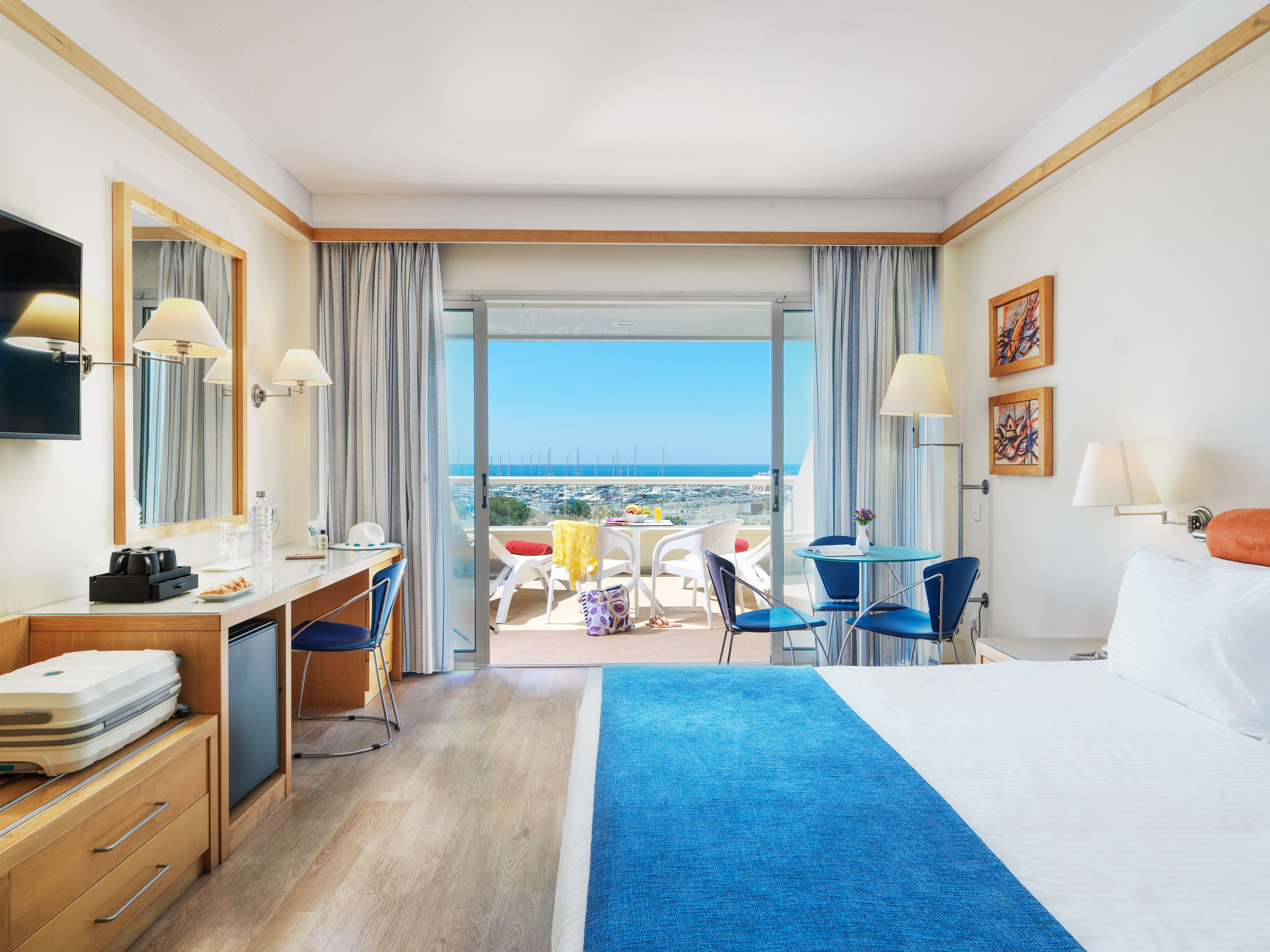 EXECUTIVE ROOM MARINA VIEW
