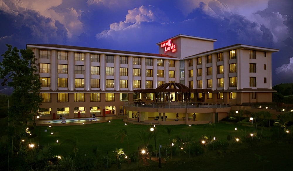 Aakar Lords Inn Saputara in SAPUTARA