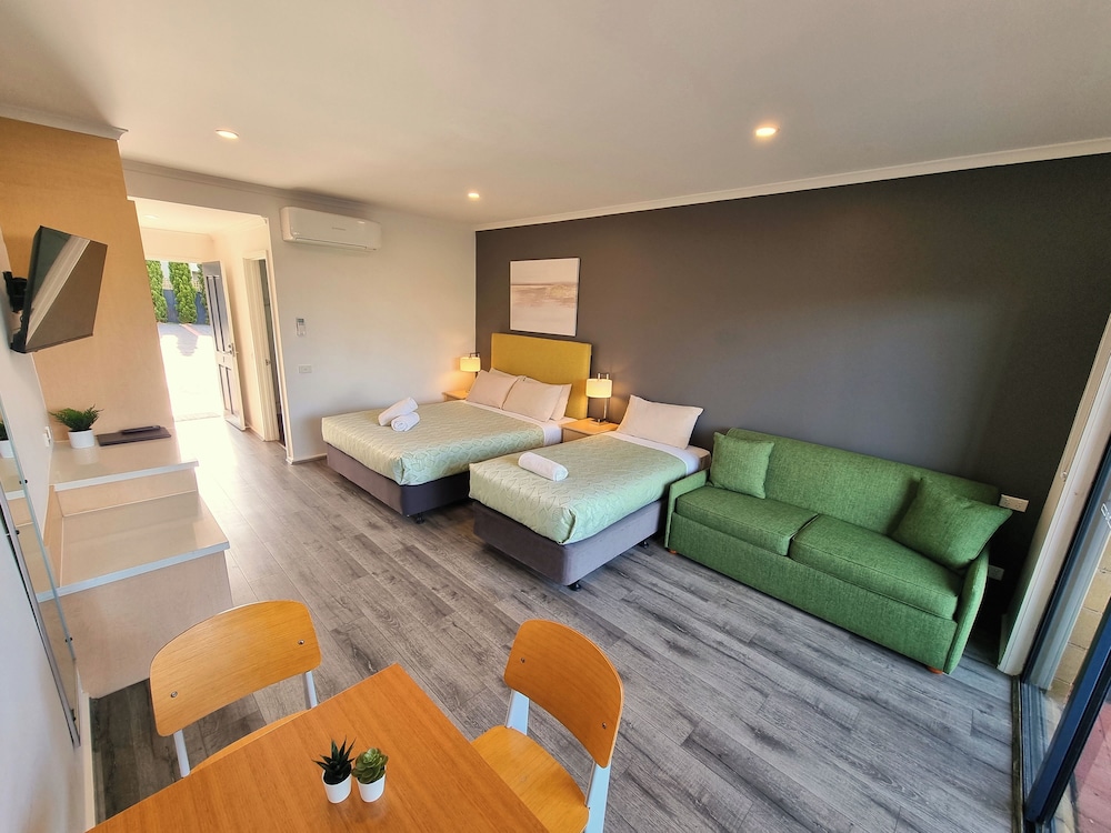 Seaview Motel and Apartments 22/62
