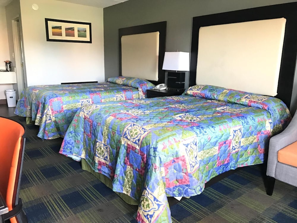 Lotus Inn and Suites 15/28