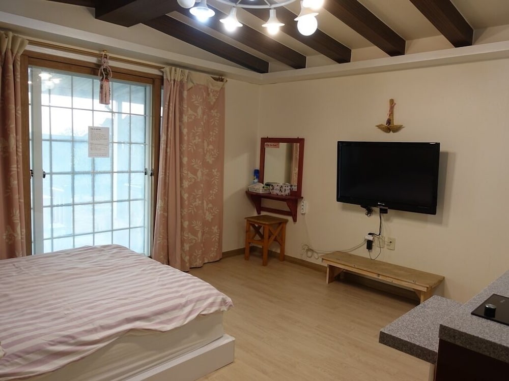 Good Relation Villa 10/51