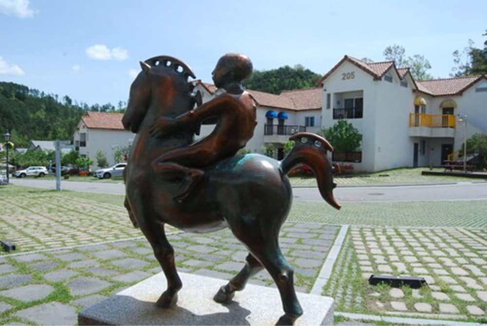 Damyang Meta Pension 24/35