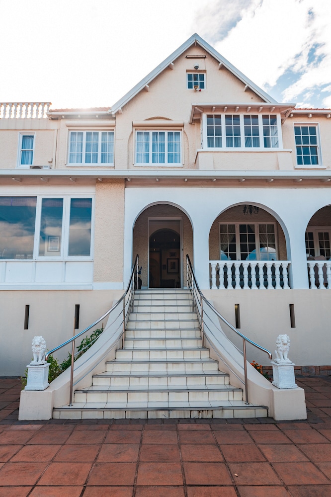 Albion Manor — foto 3