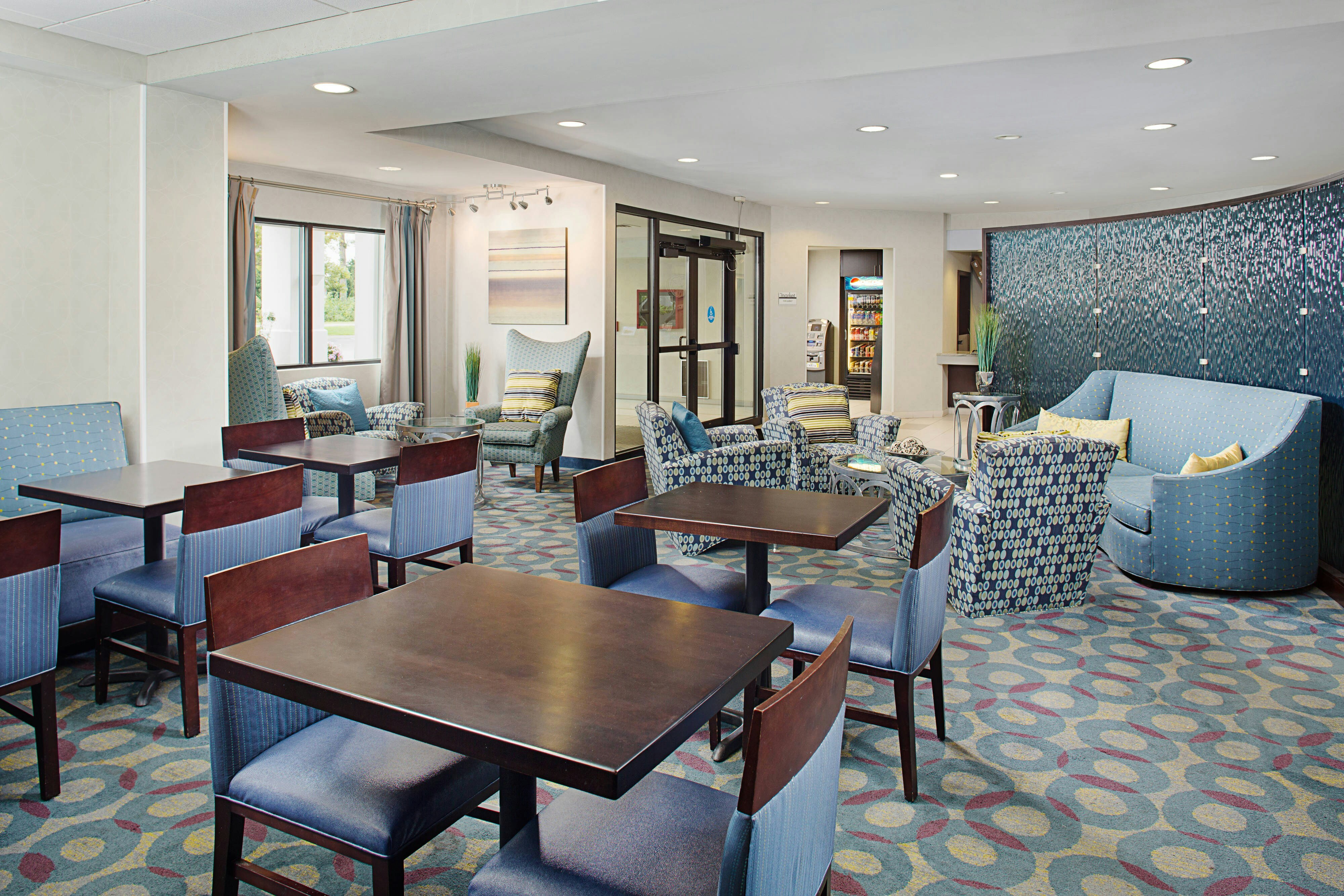 Springhill Suites Manchester Boston Regional Airport 9/12