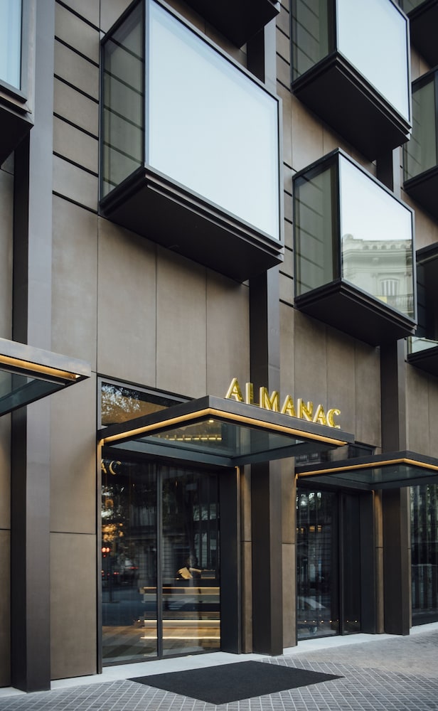 Almanac Barcelona in BARCELONA