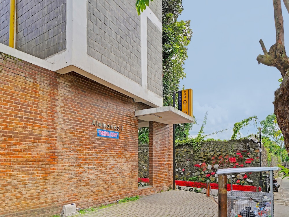 Hotel O Alamanda 7 Syariah 5/31