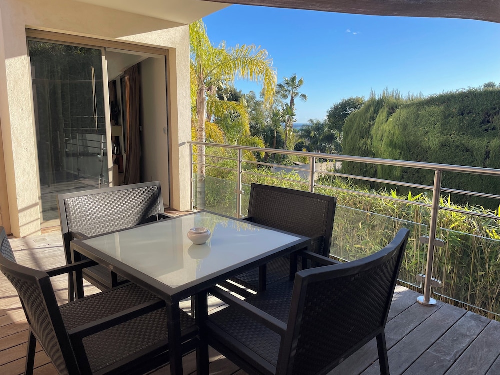Cannes Villa St Barth 32/50