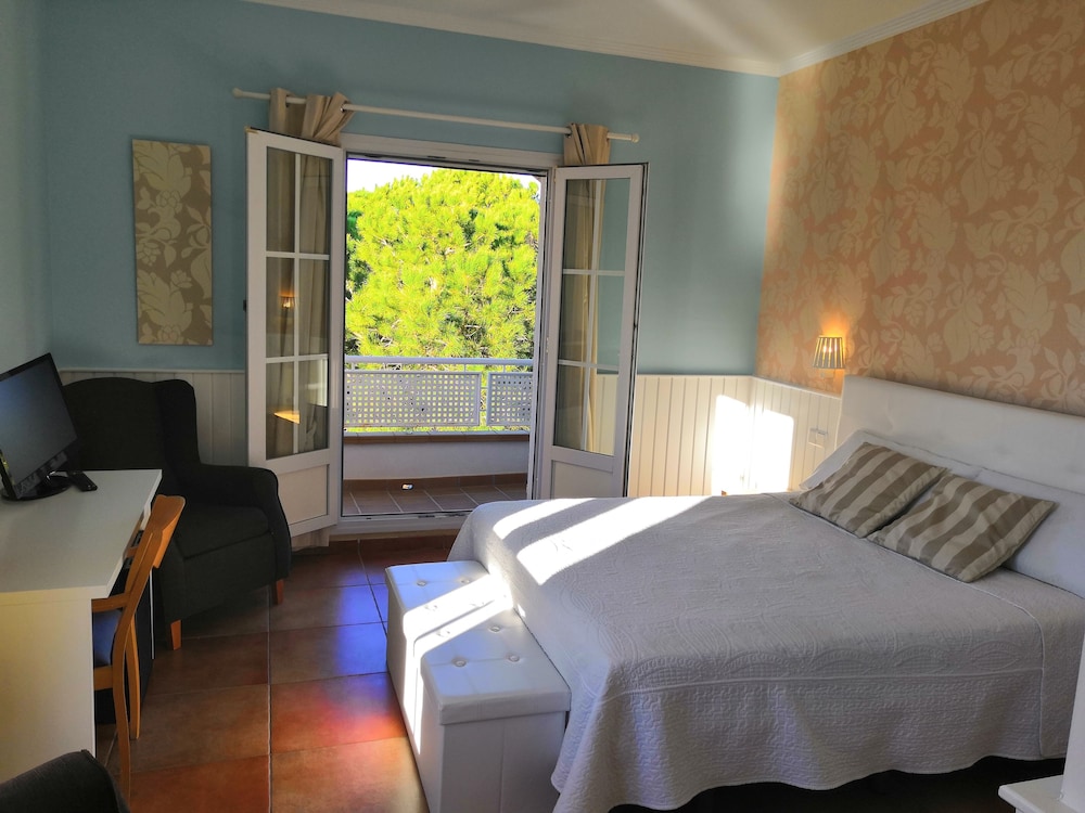 Hotel Marisma Sancti Petri 19/38