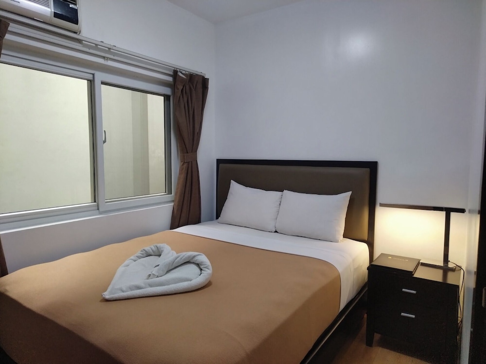1 BEDROOM, JUNIOR SUITE
