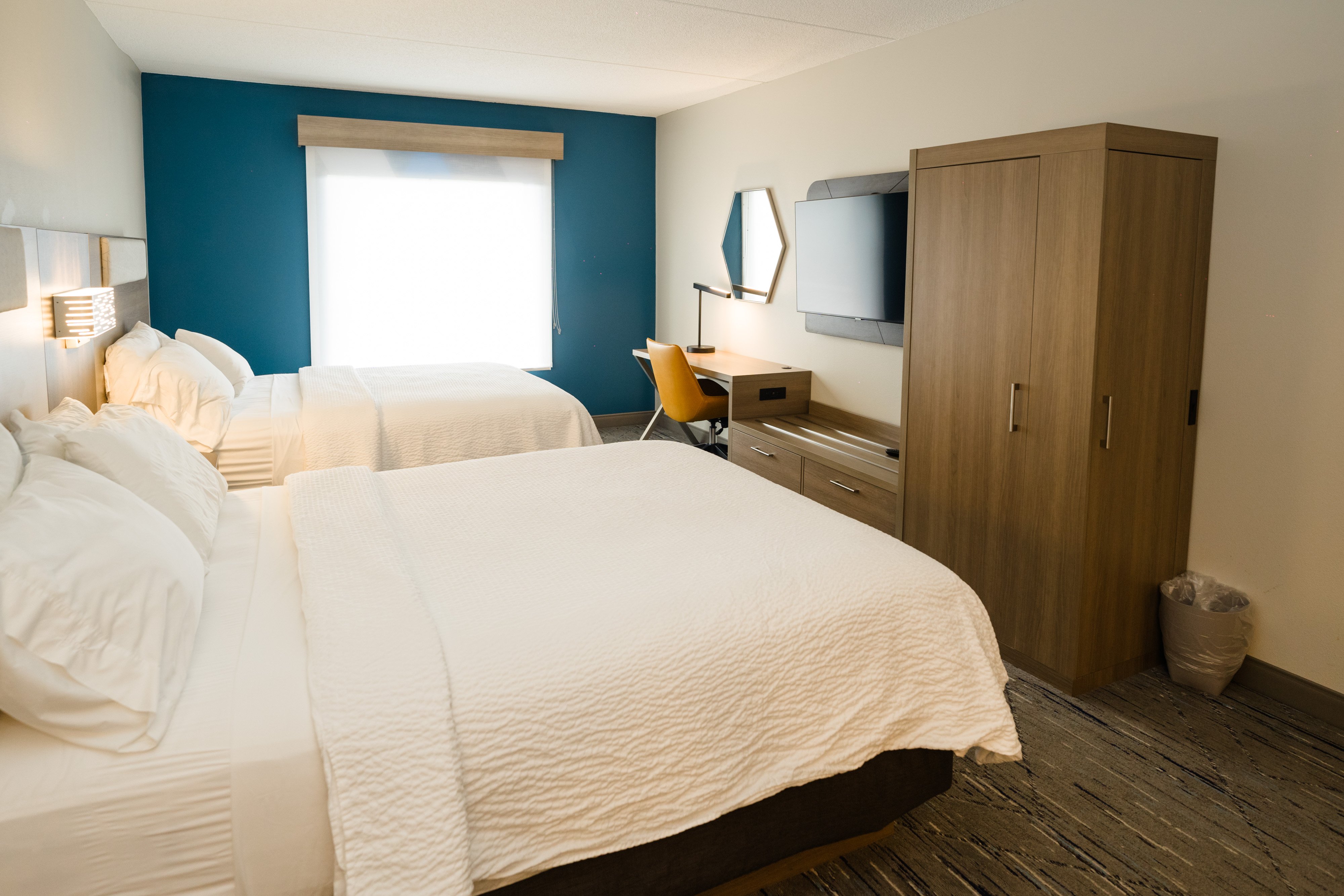 Holiday Inn Express Hotel Suites Kodak East Sevierville 28/64