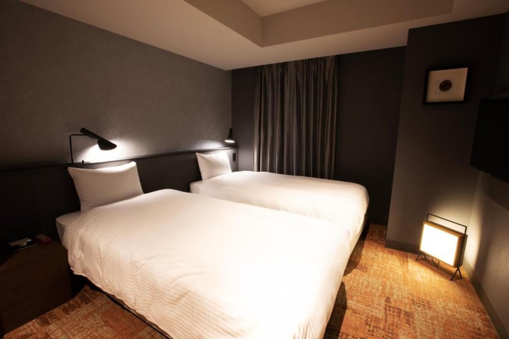 STANDARD, TWIN BEDS