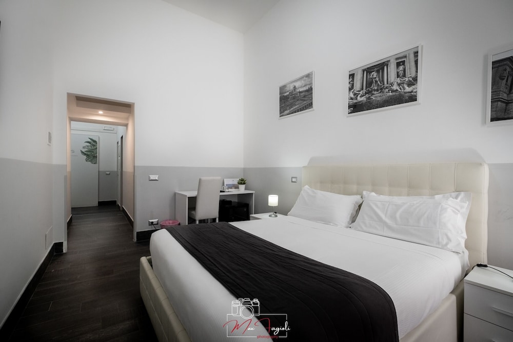 Arch Rome Suites 34/75