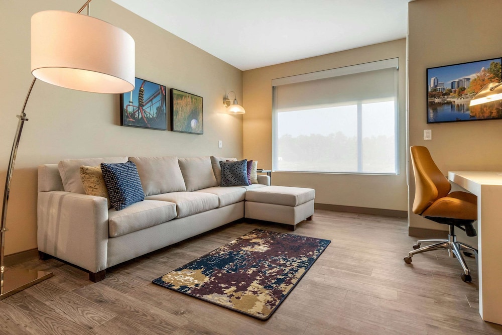 Cambria Hotel Fort Mill 35/50