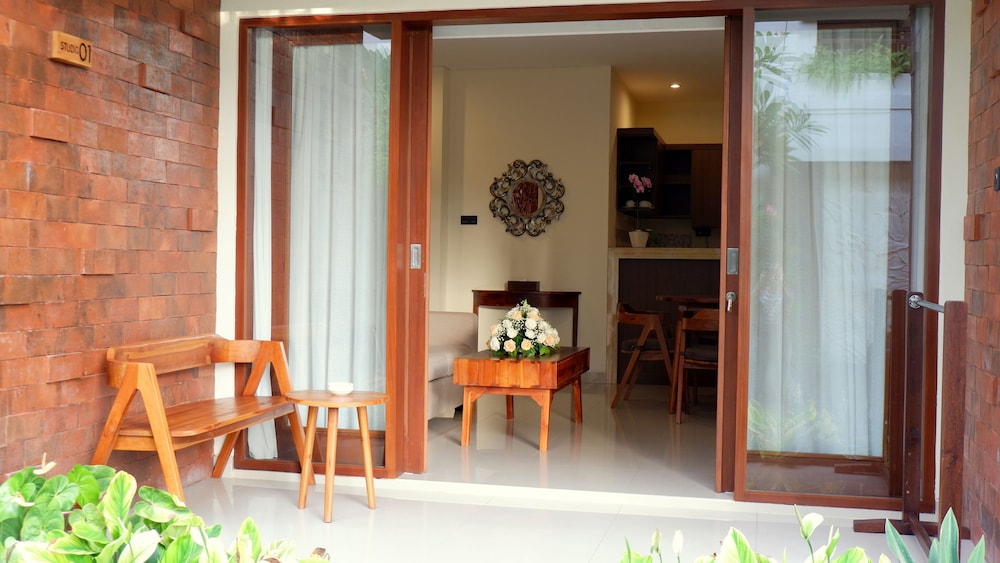 Arena Living Sanur 49/58