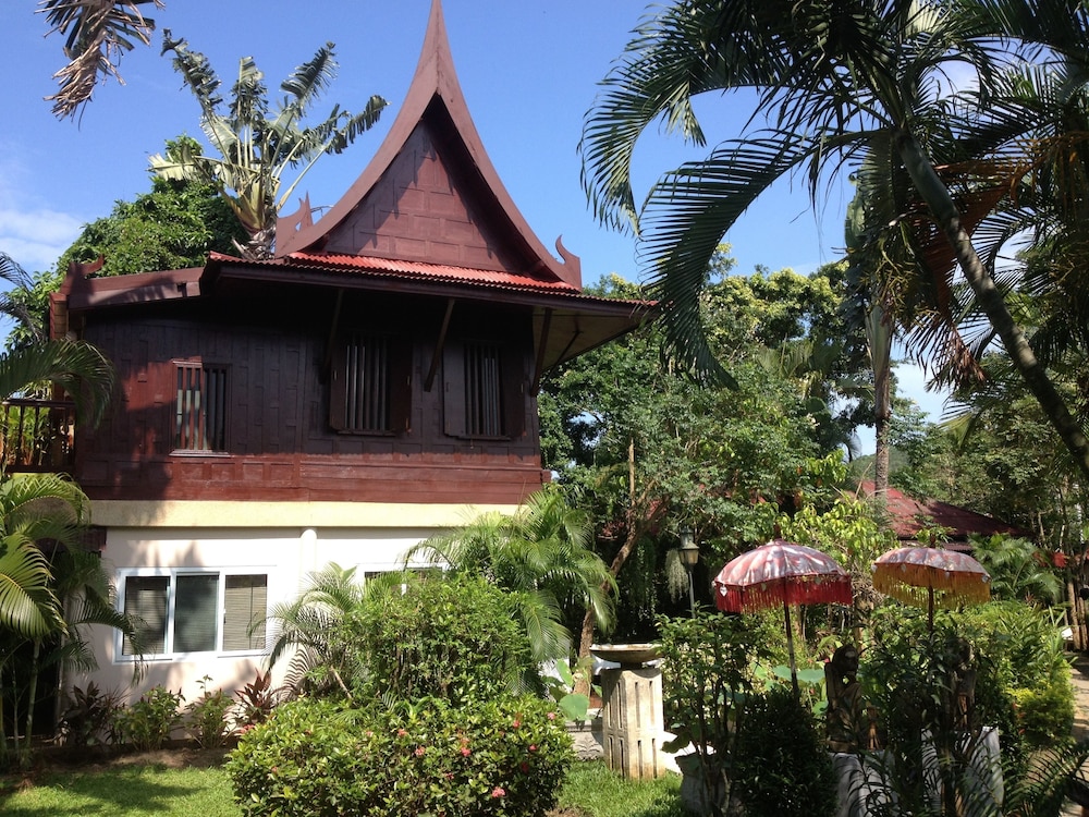 Ban Kaew Villas 5/50