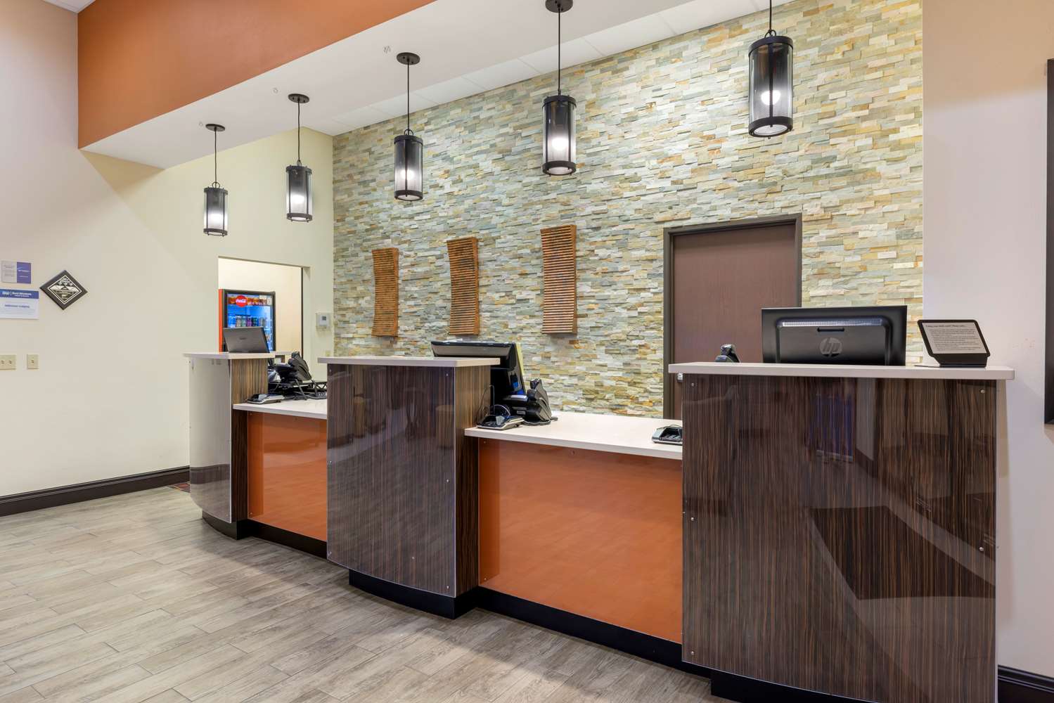 Best Western Plus North Platte Inn Suites 2/18