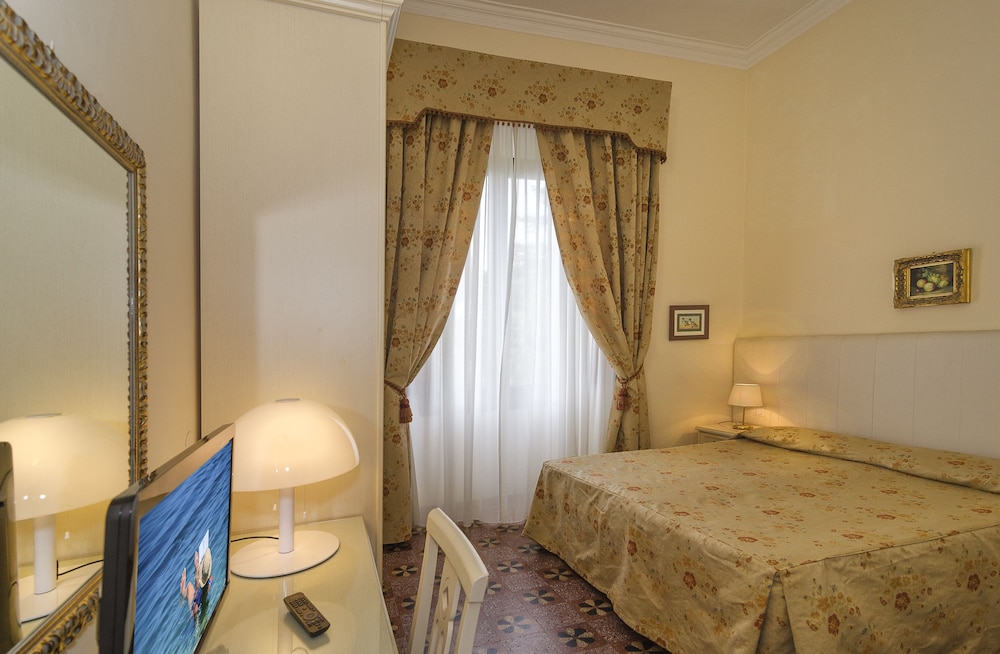 Hotel Verdemare 13/52