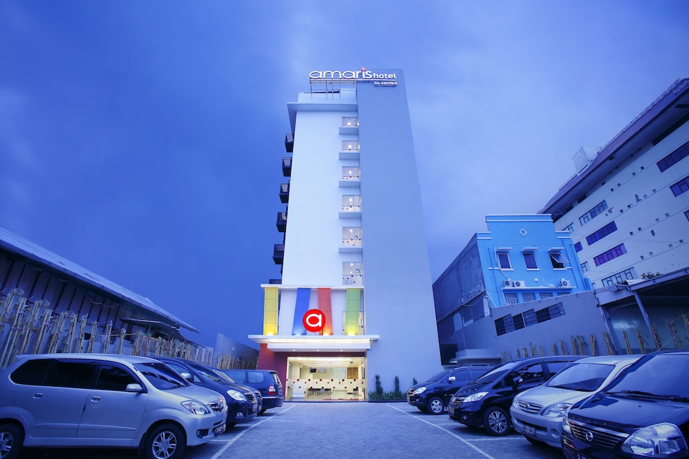 Amaris Hotel Pancoran 31/33