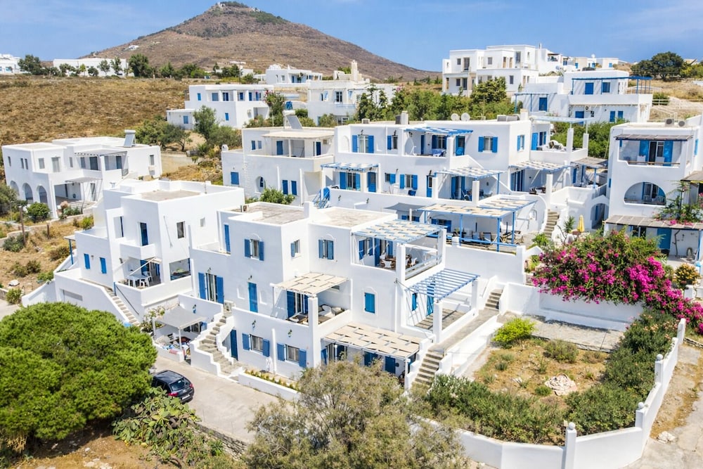 Cleopatra Homes 2/50