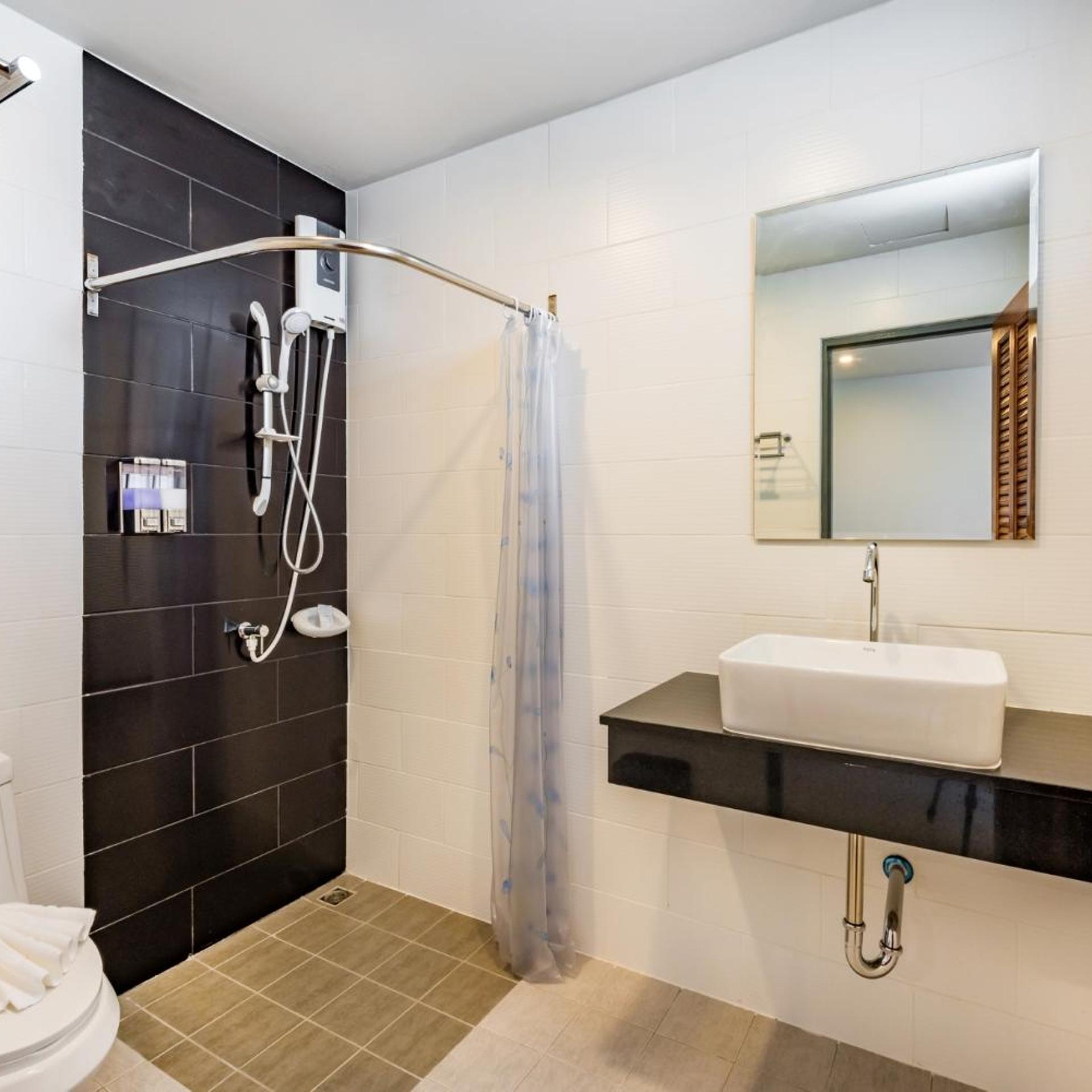 Phuket Marine Poshtel 97/100