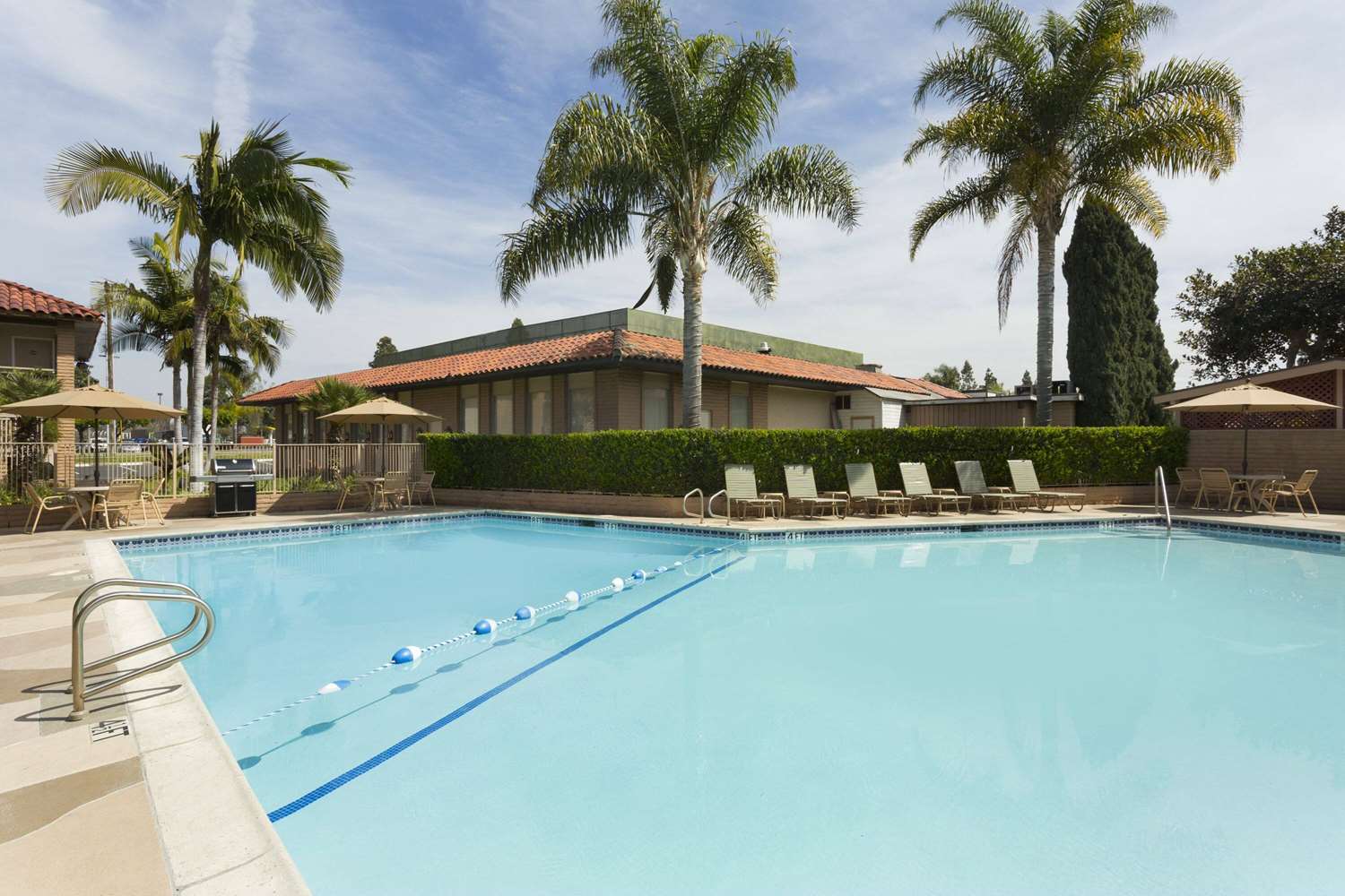 Orange County Airport Hotel Costa Mesa 7/15